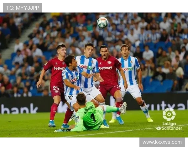 毕包球迷自嘲：我们是坨大粪 皇社更大一坨